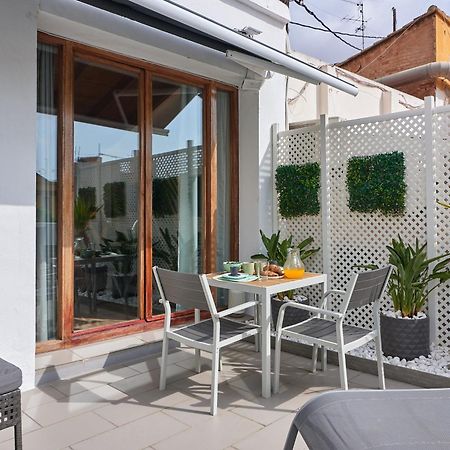 Sunny Cozy Penthouse With A Terrace At Plaza Del Carmen Lägenhet Valencia Exteriör bild